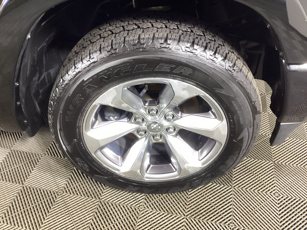 Used 2019 RAM 1500 Limited AWD/4WD image 7