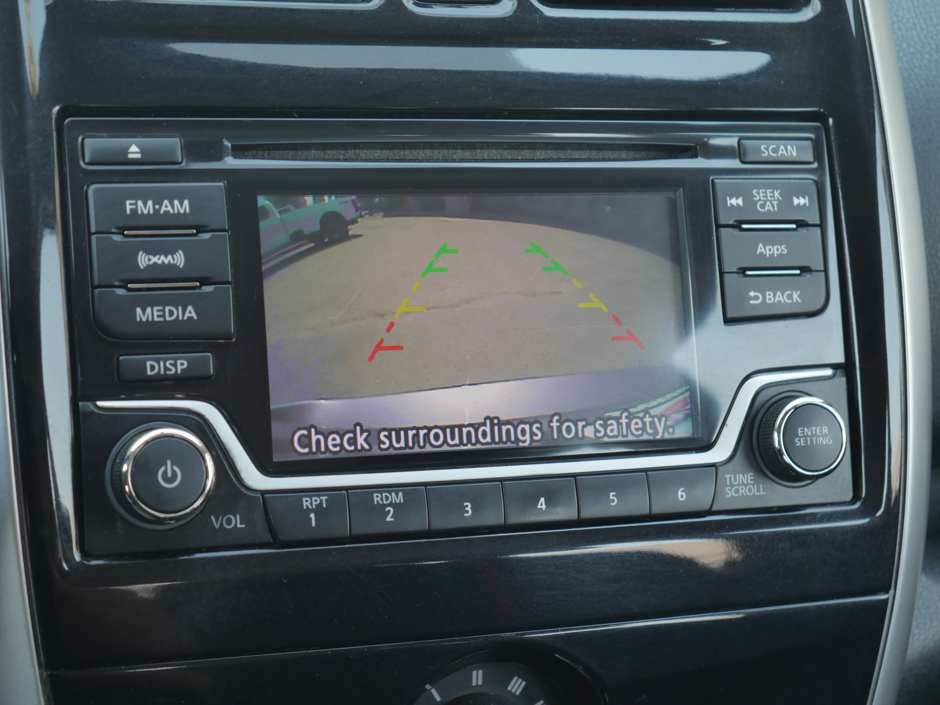 Used 2016 Nissan Versa Note FWD image 11