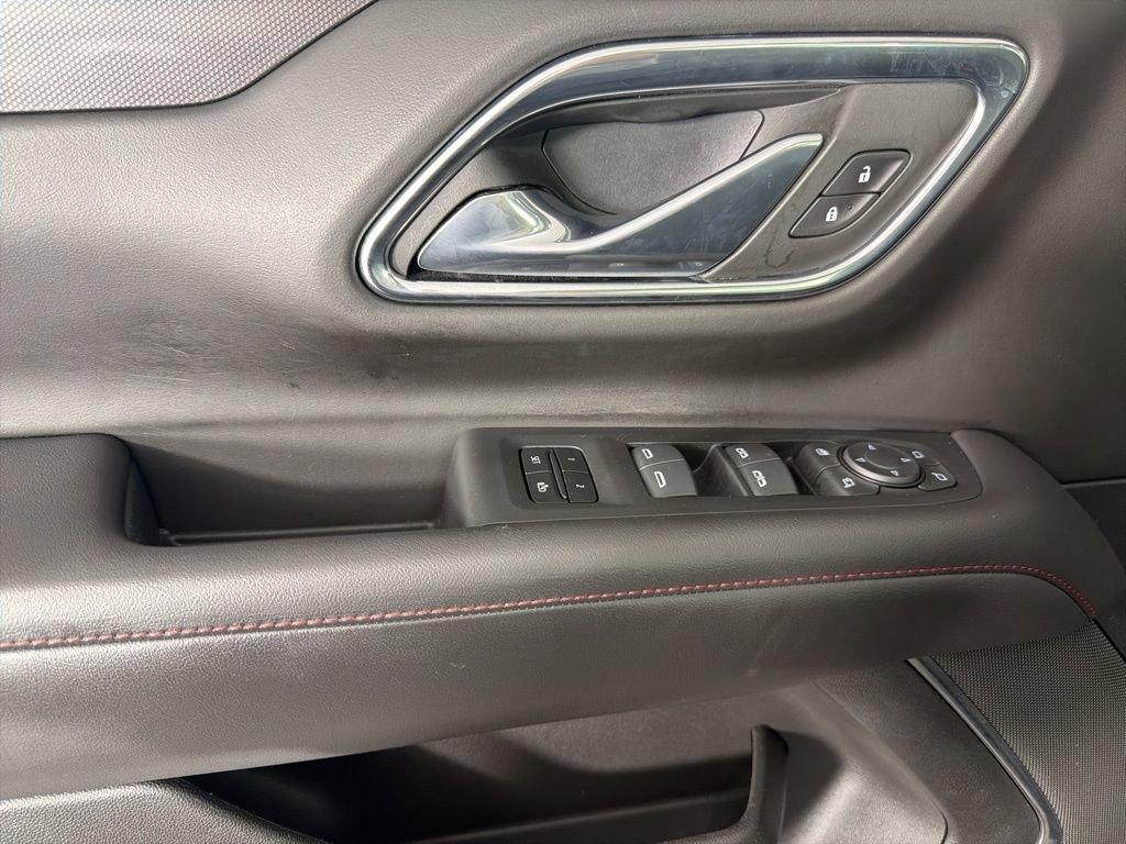 Used 2023 Chevrolet Suburban RST w/ Luxury Package image 11