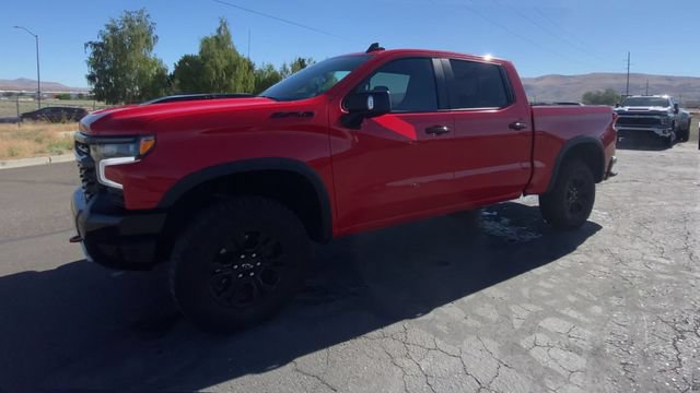 Used 2024 Chevrolet Silverado 1500 ZR2 w/ Technology Package AWD/4WD image 4