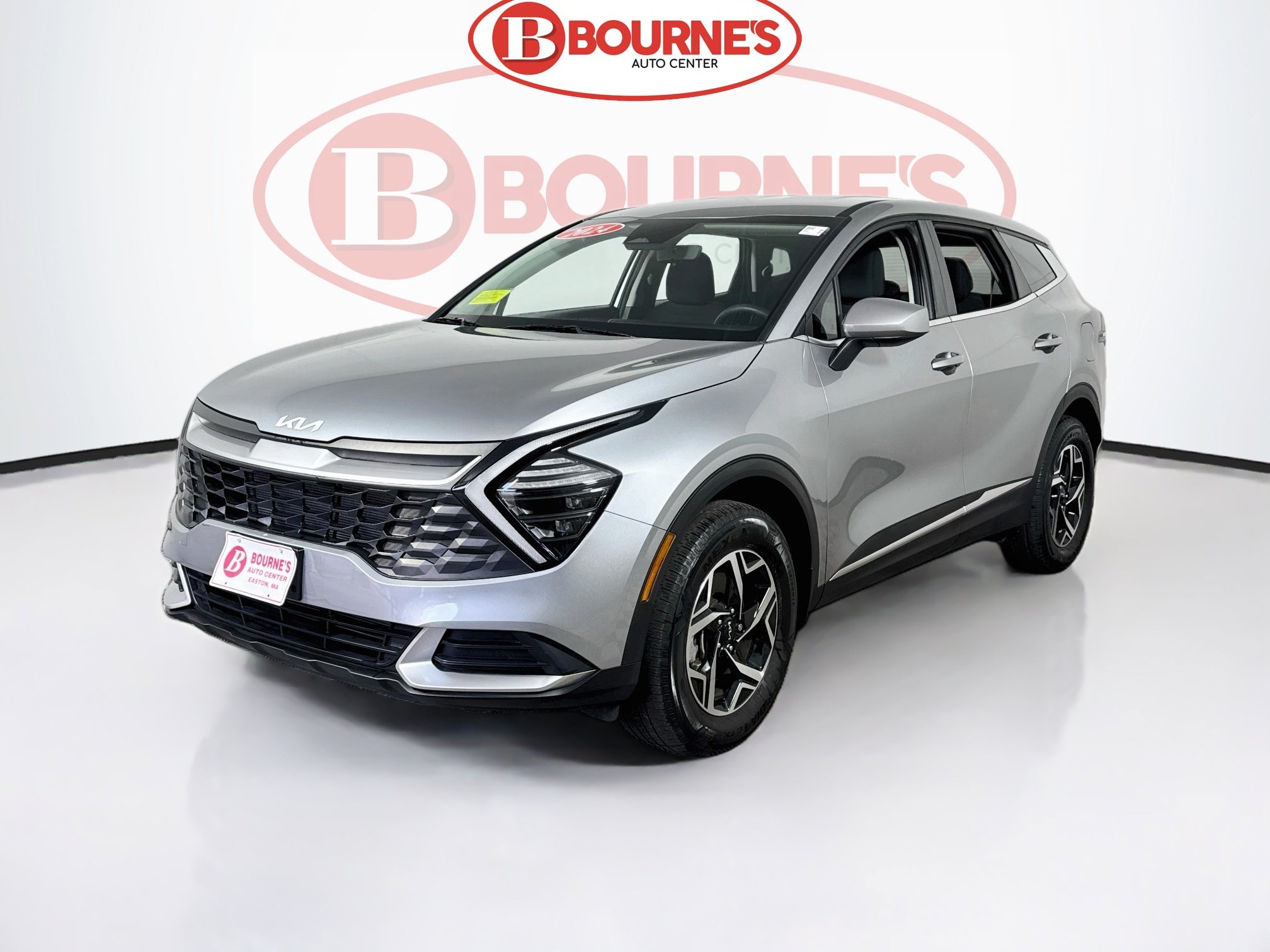 Used 2024 Kia Sportage LX AWD/4WD image 6