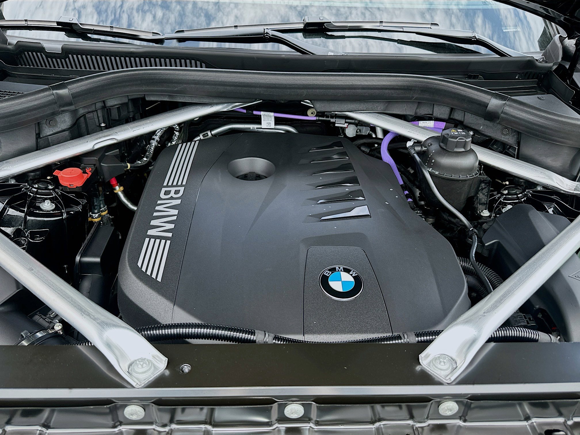 New 2026 BMW X5 sDrive40i image 25