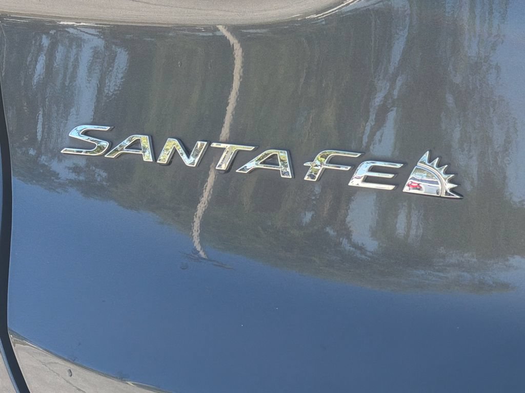 Used 2019 Hyundai Santa Fe SEL FWD image 10