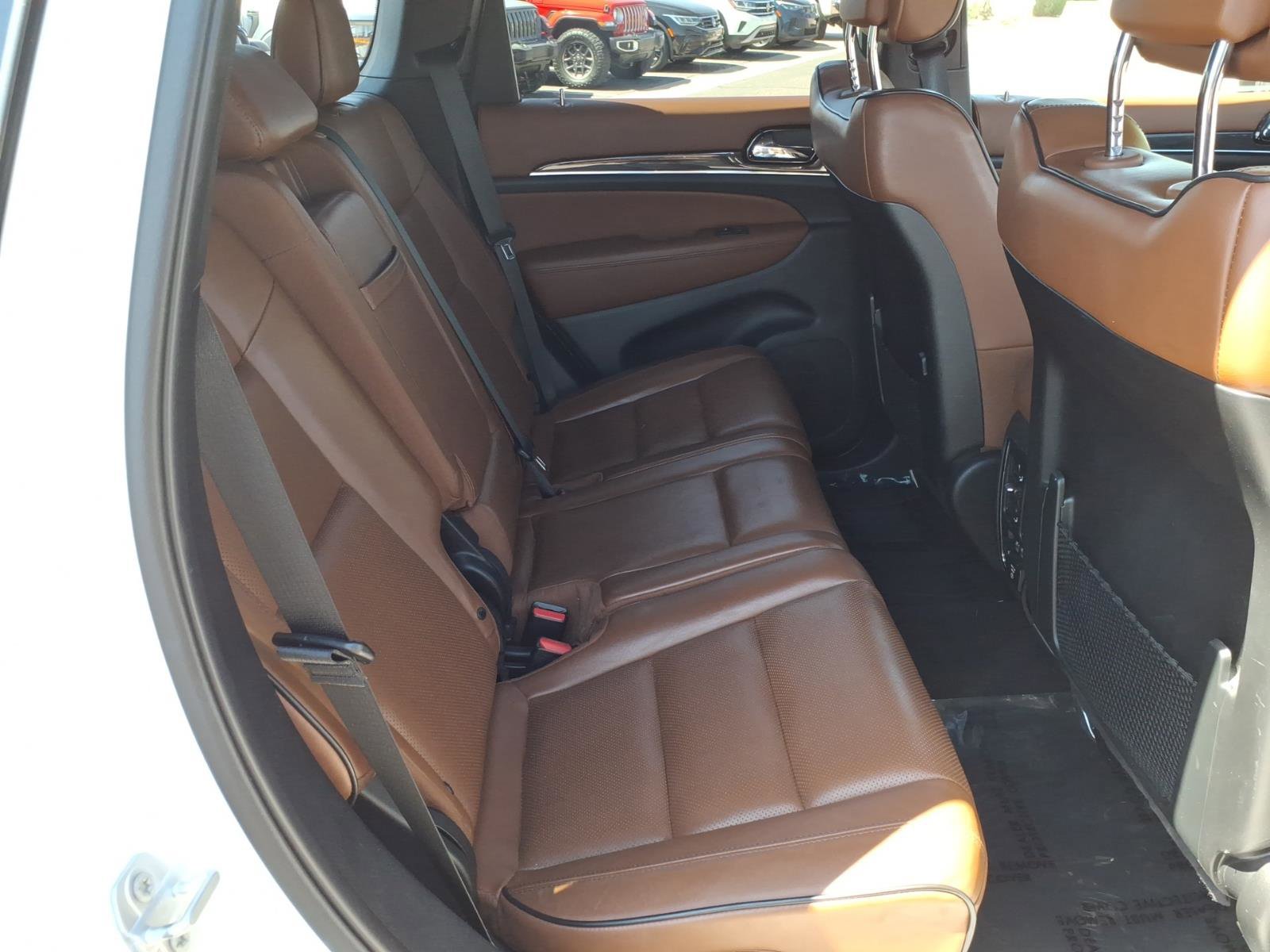 Used 2020 Jeep Grand Cherokee Overland image 14