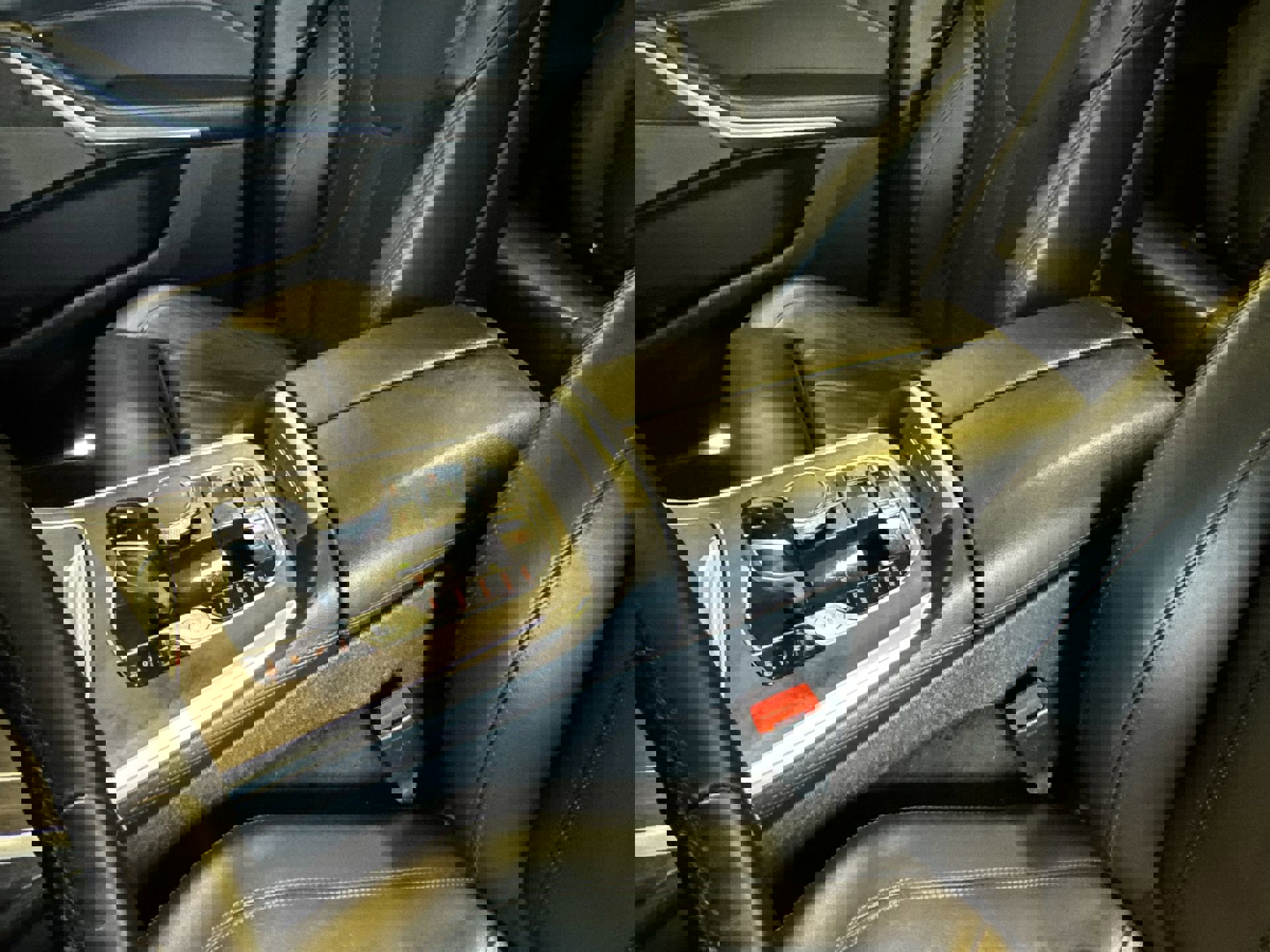 Used 2020 BMW X7 xDrive40i w/ M Sport Package image 21