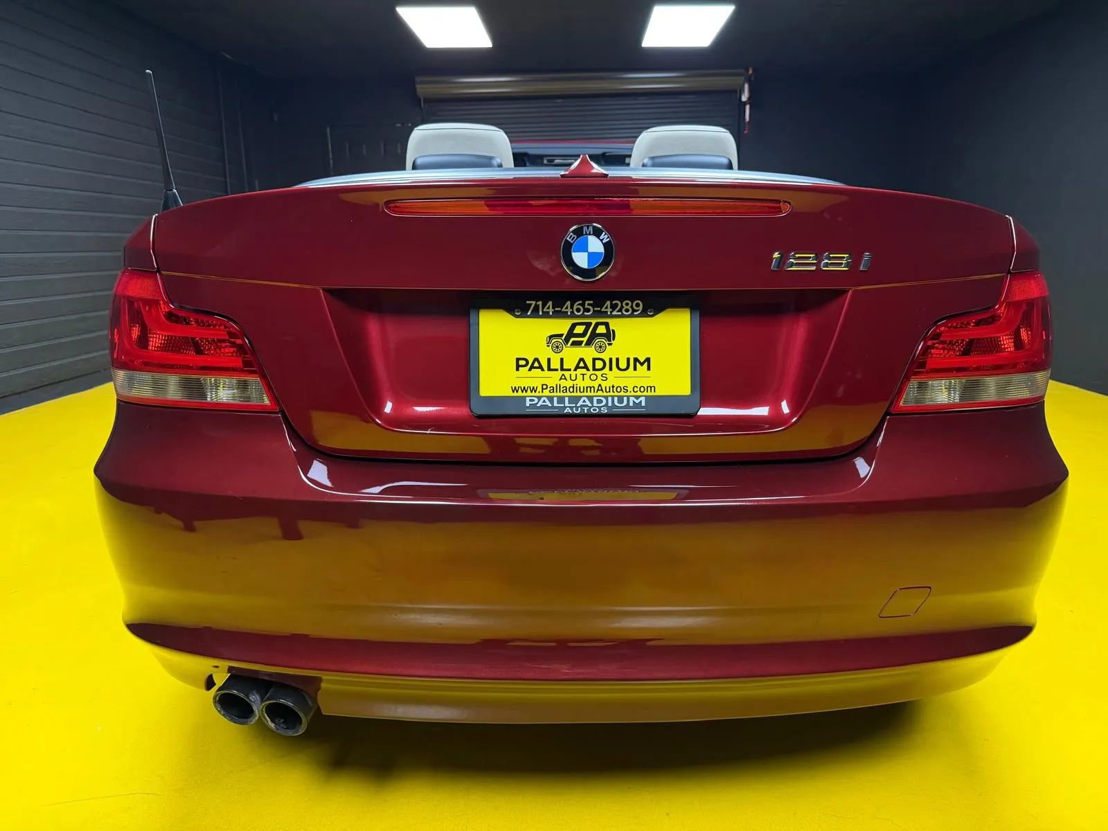 Used 2013 BMW 128i Convertible RWD image 5