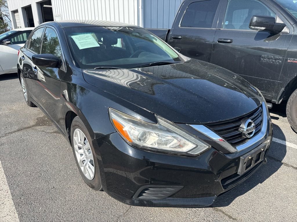 Used 2016 Nissan Altima 2.5 S w/ Power Driver Seat Package image 1