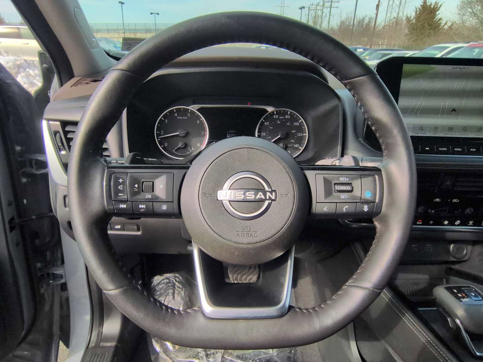 Used 2022 Nissan Rogue SL w/ SL Premium Package image 25