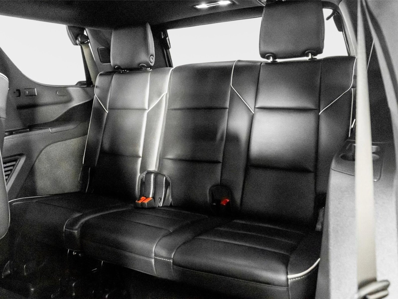 Used 2026 Cadillac Escalade Luxury w/ Touring Package AWD/4WD image 28