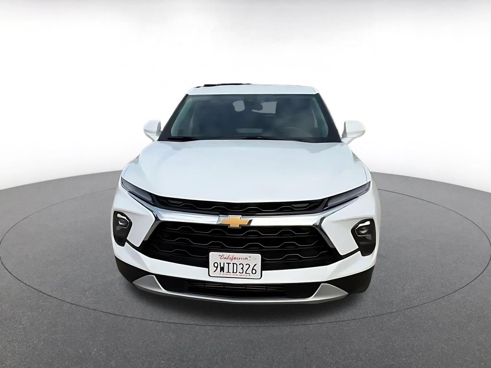 Used 2026 Chevrolet Blazer LT FWD image 4