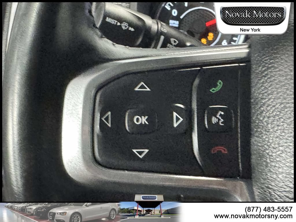 Used 2023 RAM 1500 Laramie AWD/4WD image 19