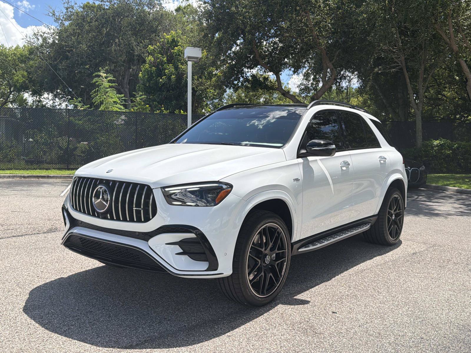 Certified 2026 Mercedes-Benz GLE 53 AMG 4MATIC image 7
