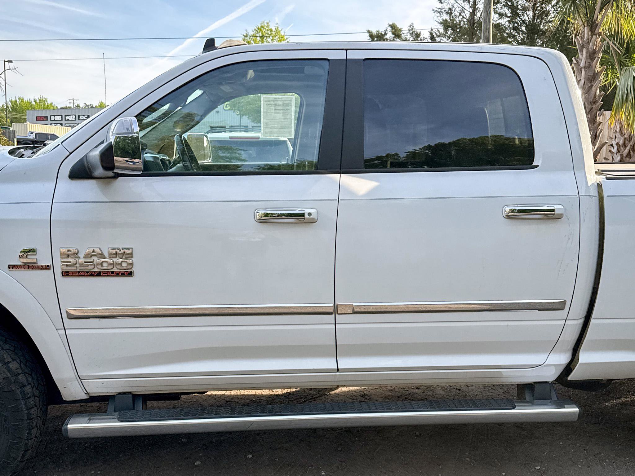Used 2018 RAM 2500 Laramie image 19