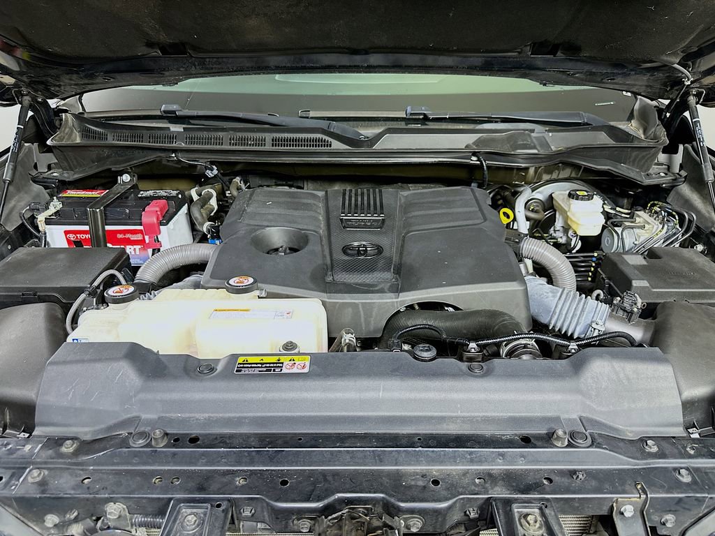 Used 2022 Toyota Tundra Limited image 8