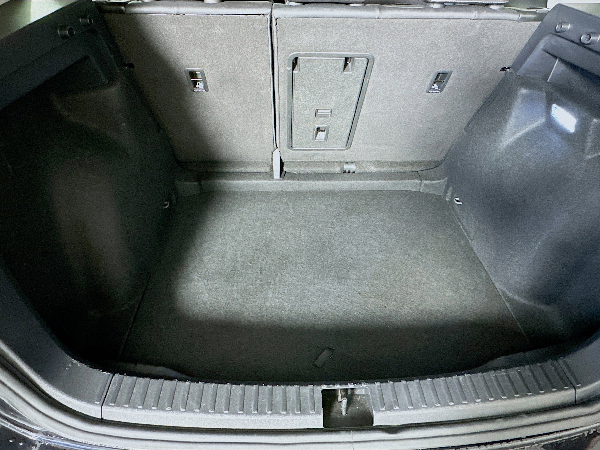 Used 2024 Volkswagen Taos SE image 26