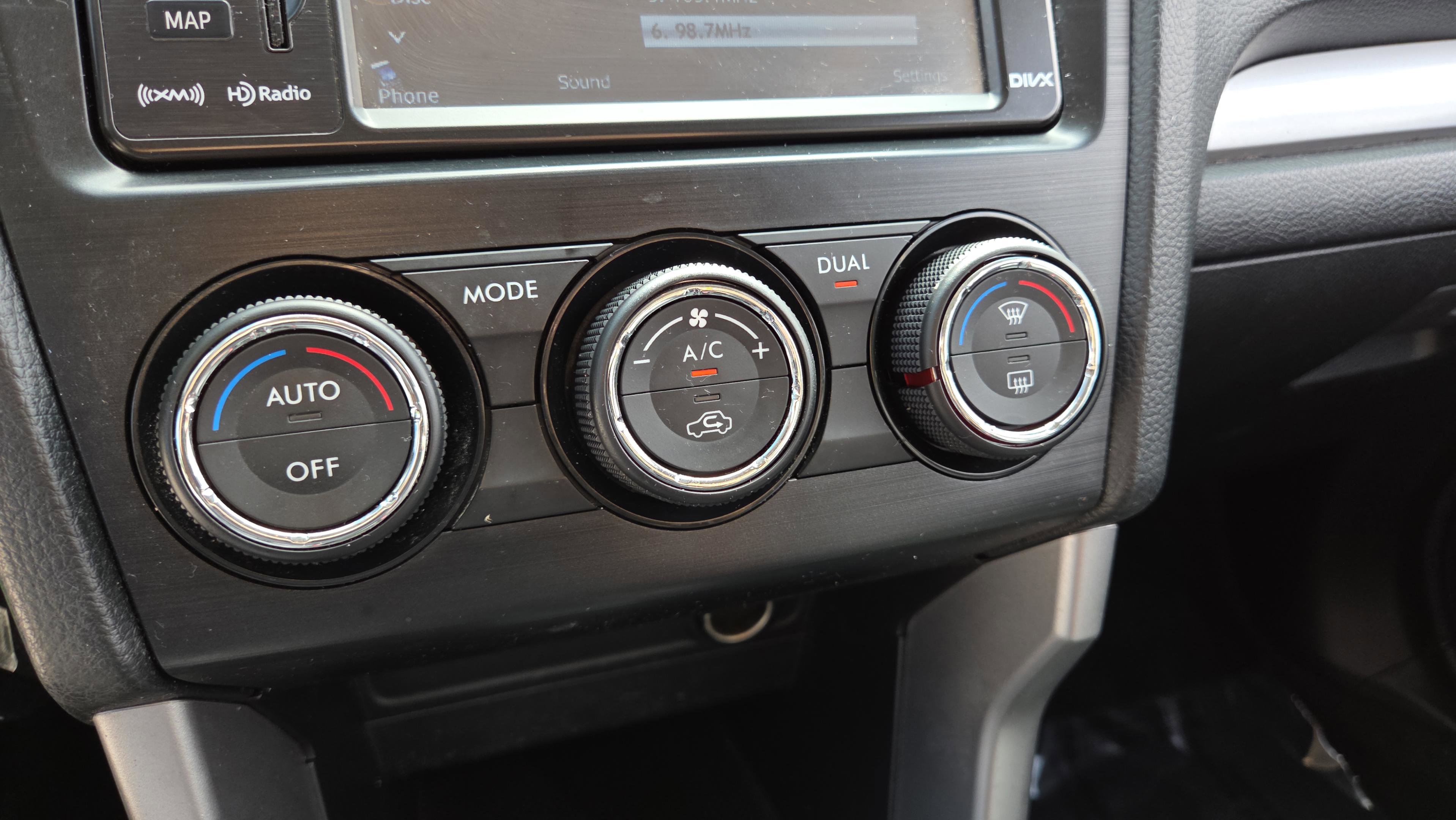 Used 2014 Subaru Forester 2.0XT Touring image 37