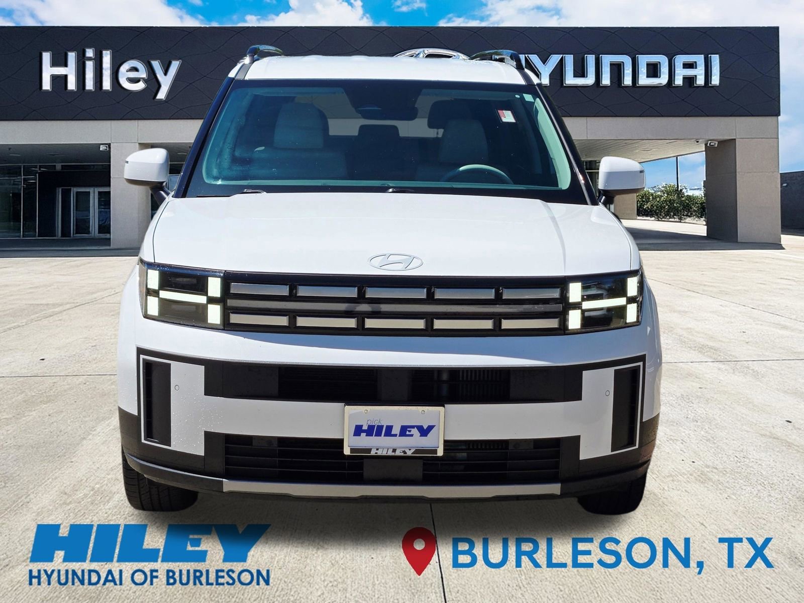 Used 2024 Hyundai Santa Fe SEL image 7