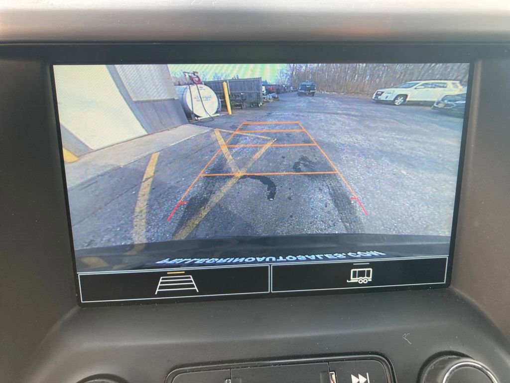 Used 2021 GMC Acadia SLE w/ Driver Convenience Package image 28