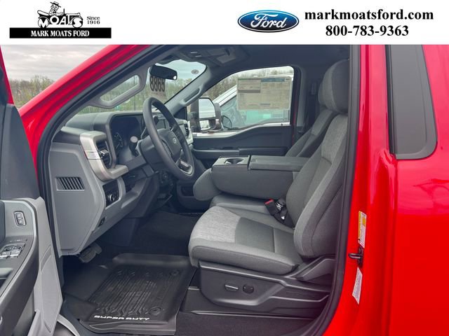 New 2025 Ford F350 XLT w/ FX4 Off-Road Package image 8