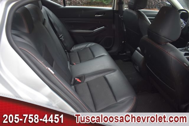 Used 2024 Nissan Altima 2.5 SR FWD image 22