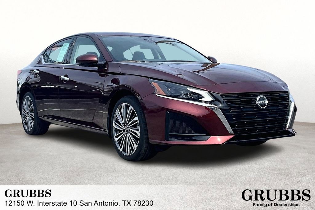 Used 2025 Nissan Altima 2.5 SL