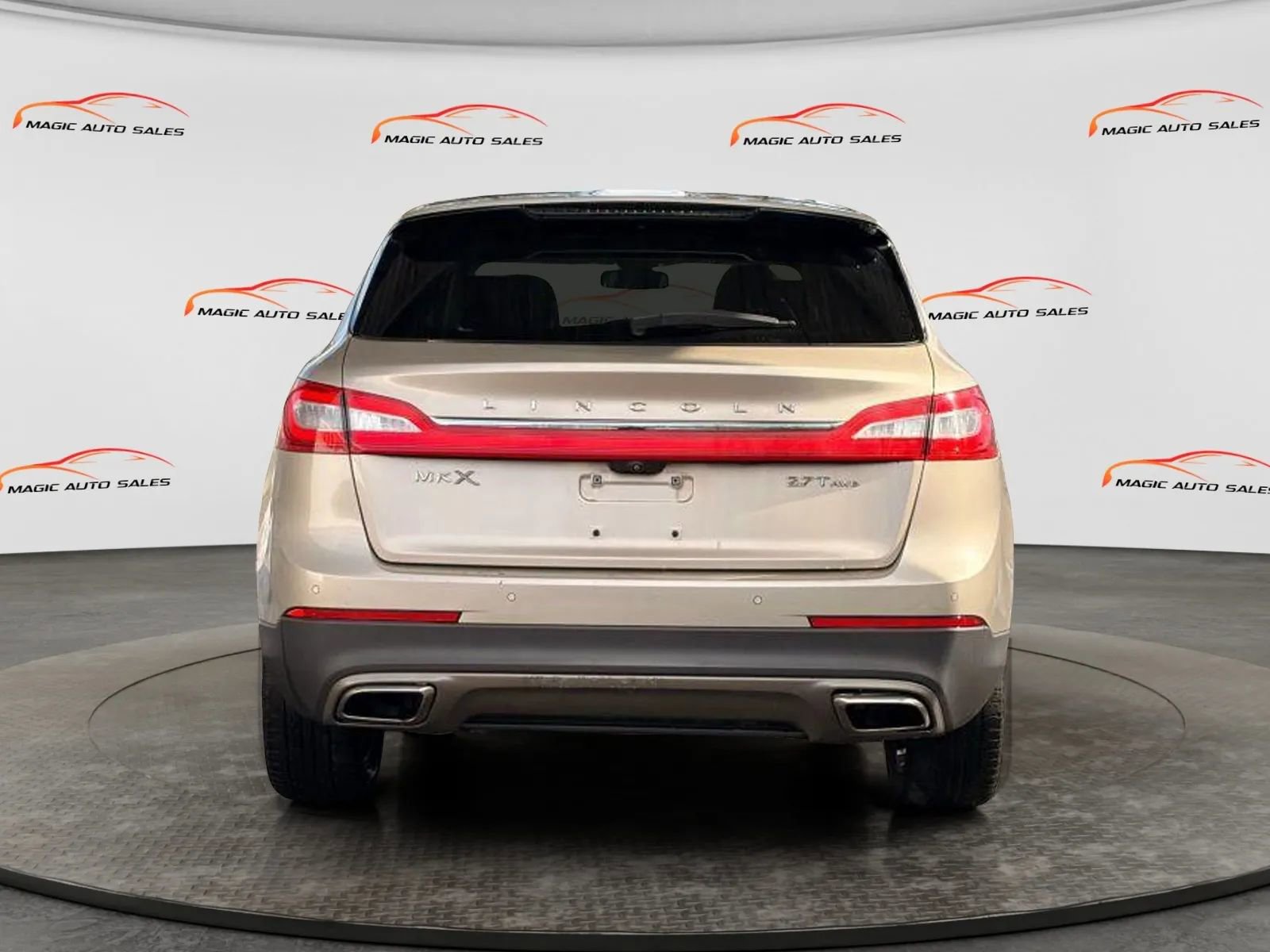 Used 2017 Lincoln MKX Reserve w/ Lincoln MKX Climate Package image 8