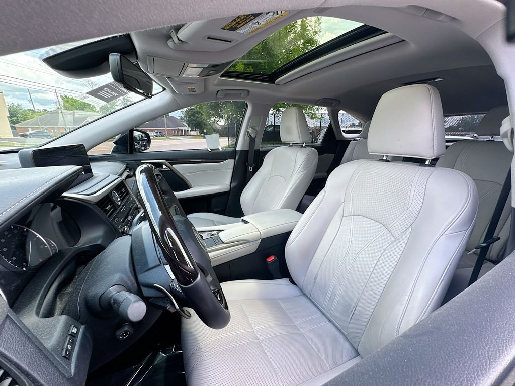 Used 2022 Lexus RX 450hL Luxury w/ Cold Area Package (CT) AWD/4WD image 11