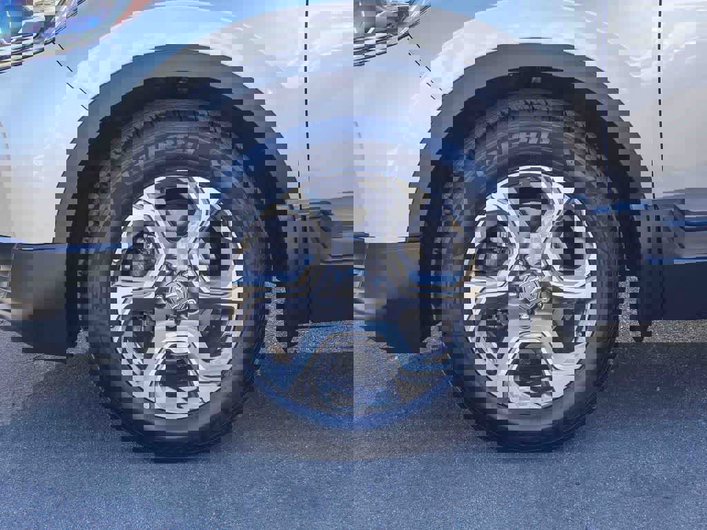 Used 2017 Honda CR-V EX-L image 10