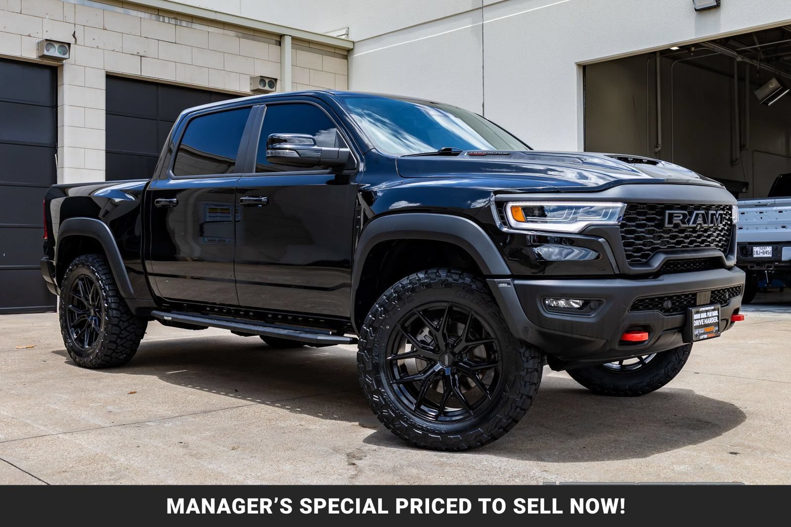 Used 2025 RAM 1500 RHO w/ RHO Level 1 Equipment Group AWD/4WD image 1