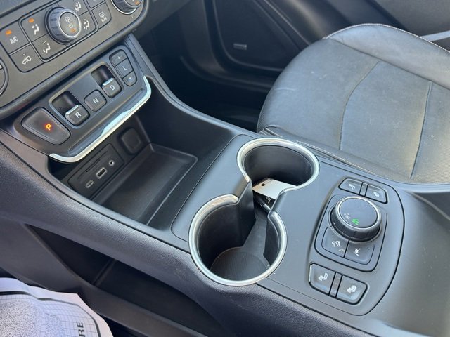 Used 2021 GMC Terrain SLT w/ Infotainment Package II image 18