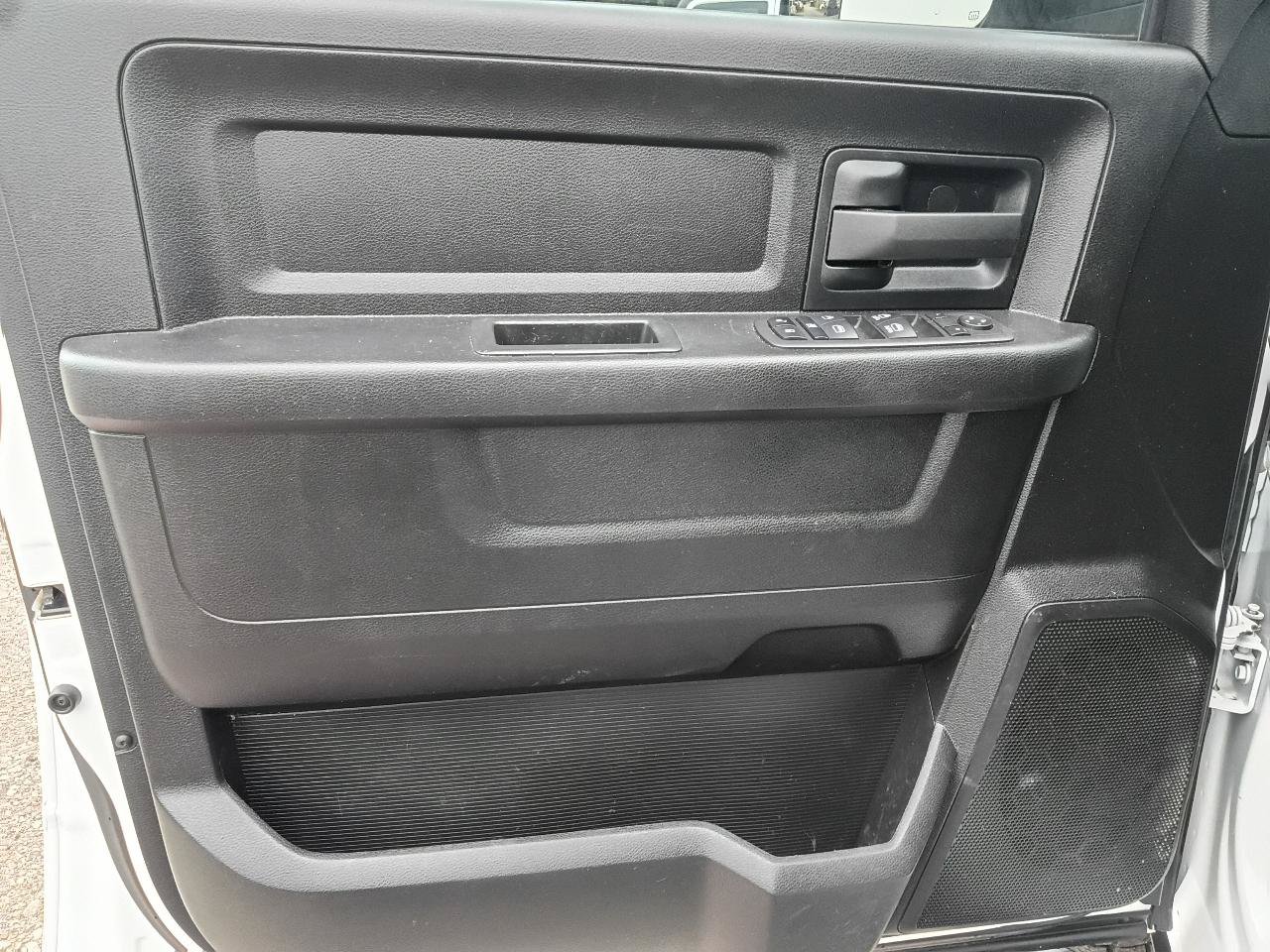 Used 2022 RAM 3500 Tradesman AWD/4WD image 8