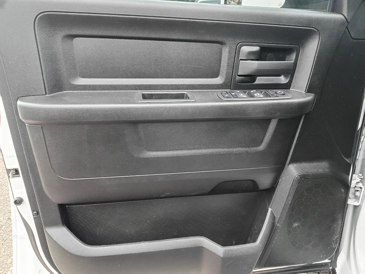 Used 2022 RAM 3500 Tradesman AWD/4WD image 8