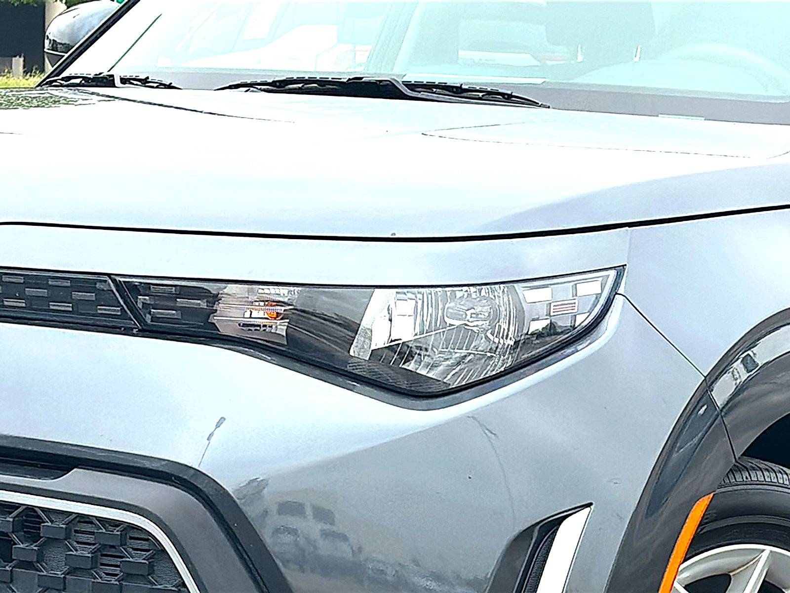 Used 2024 Kia Soul LX w/ Option Group 015 FWD image 4
