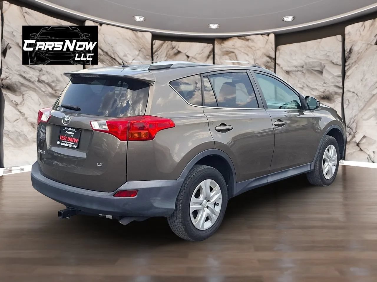 Used 2013 Toyota RAV4 LE FWD image 6