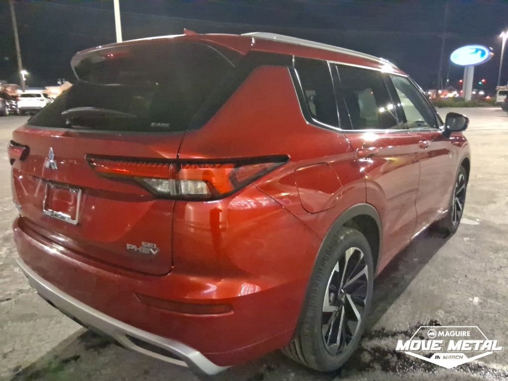 Used 2023 Mitsubishi Outlander SEL 40th Anniversary image 7