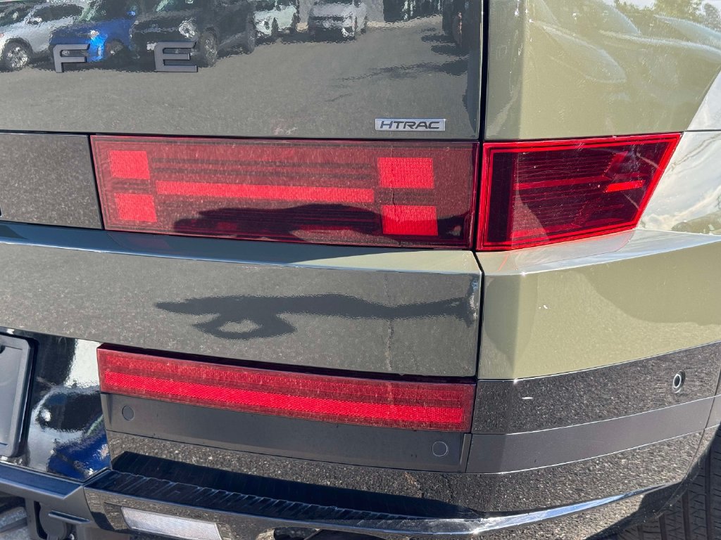 Used 2024 Hyundai Santa Fe Calligraphy AWD/4WD image 9