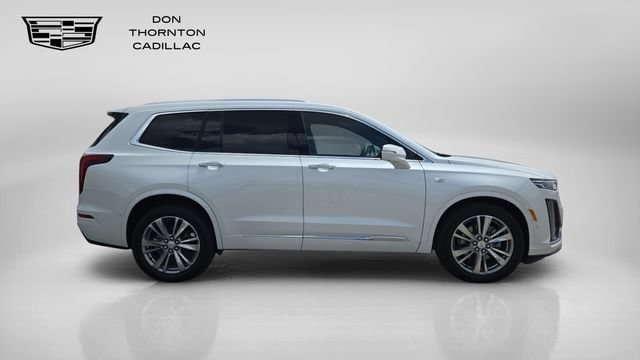 New 2025 Cadillac XT6 Premium Luxury w/ Platinum Package AWD/4WD image 4