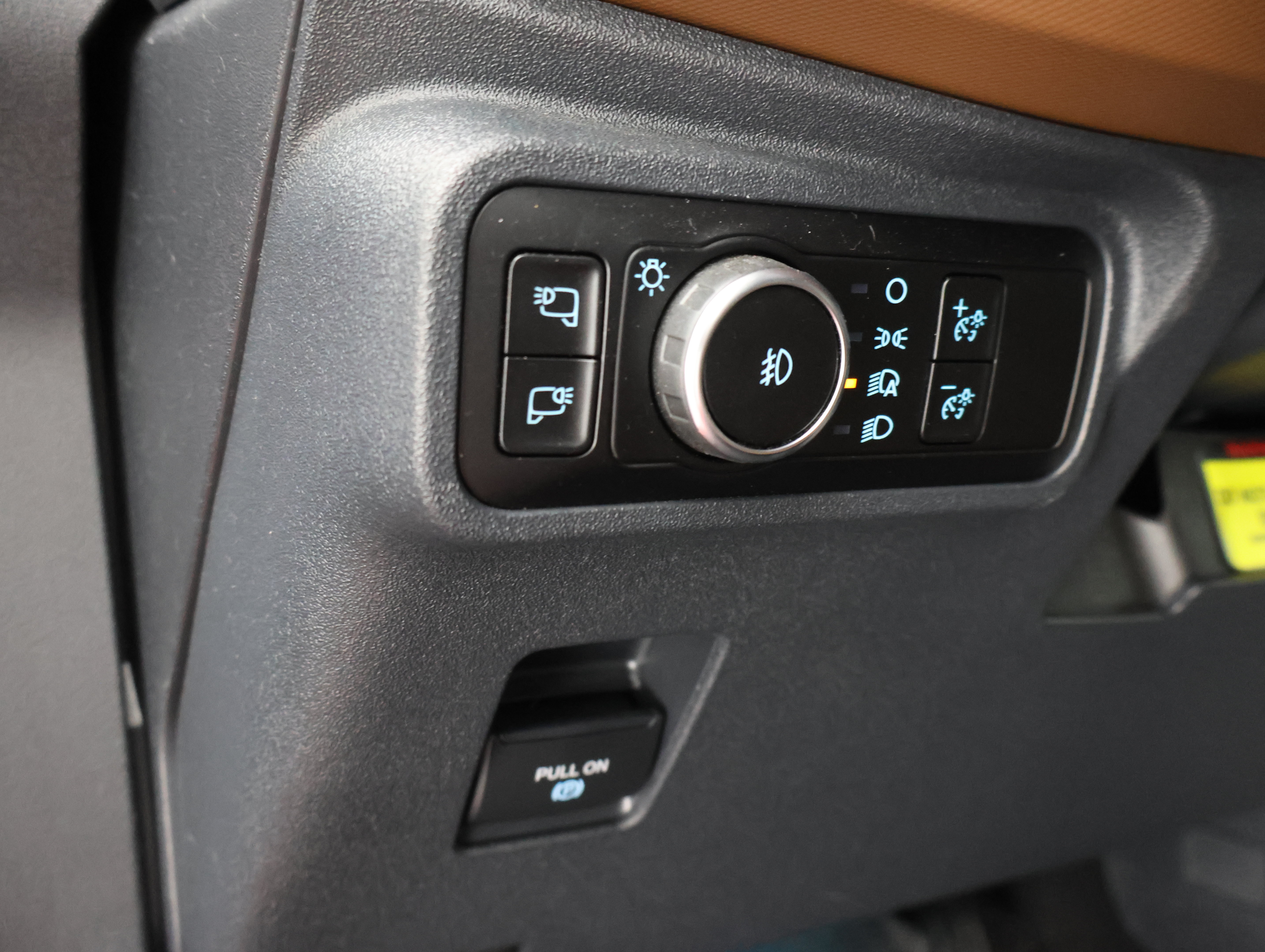 Used 2024 Ford Bronco Outer Banks w/ Sasquatch Package AWD/4WD image 38