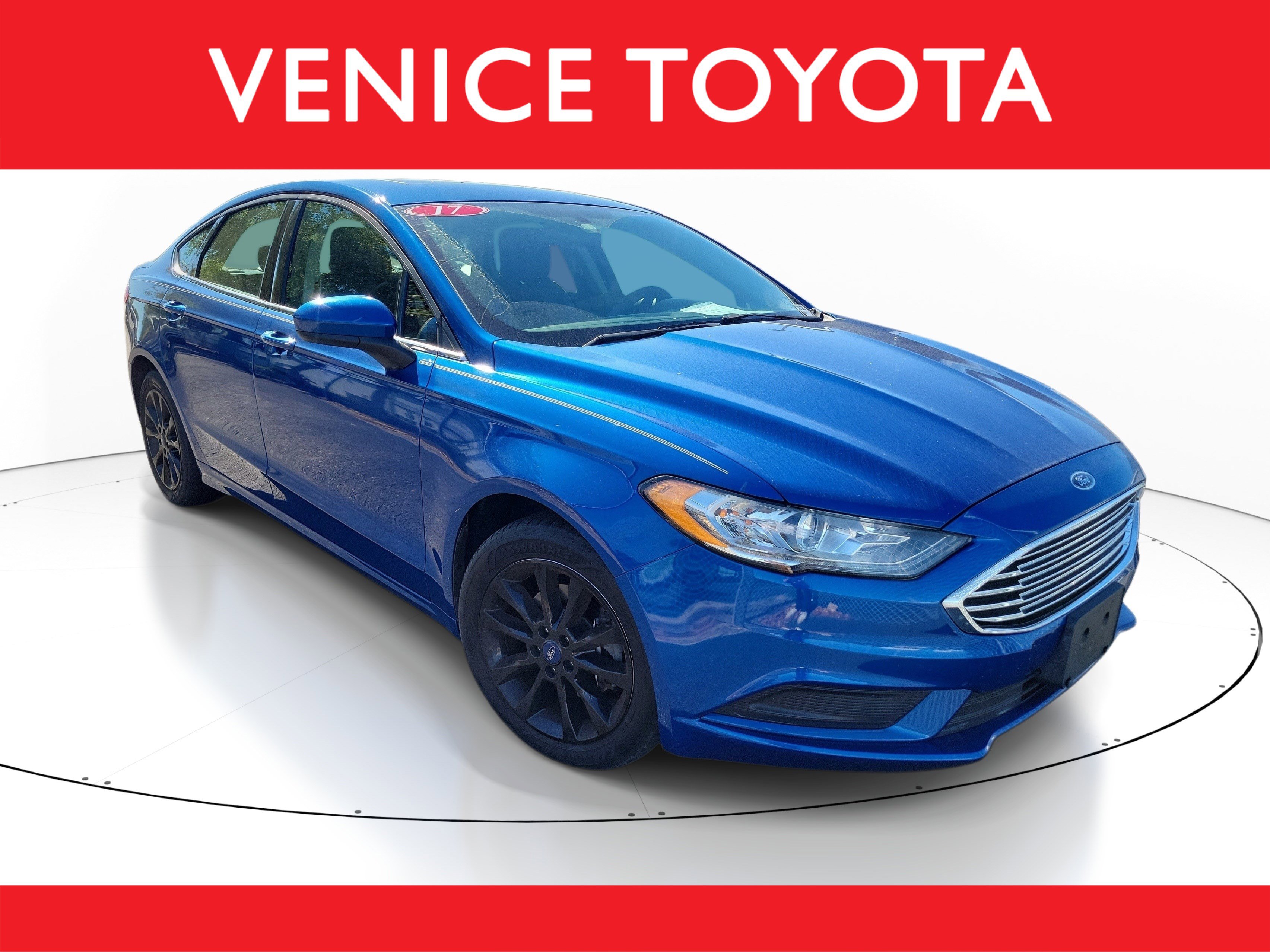 Used 2017 Ford Fusion SE image 1