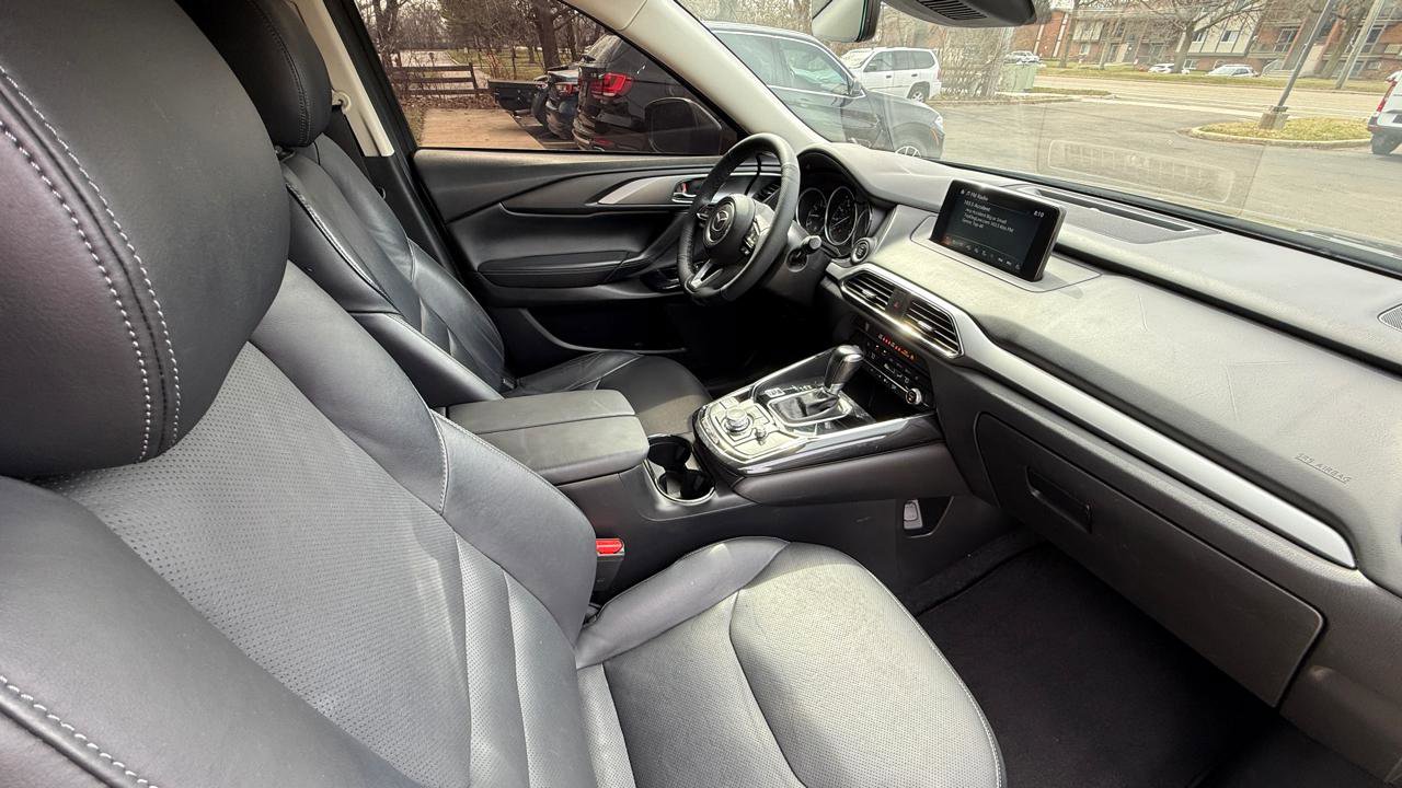 Used 2019 MAZDA CX-9 Touring image 11