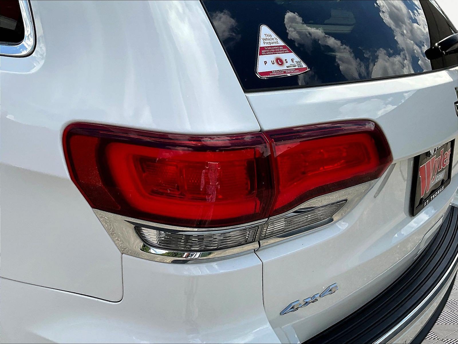 Used 2020 Jeep Grand Cherokee Limited w/ Luxury Group II AWD/4WD image 24