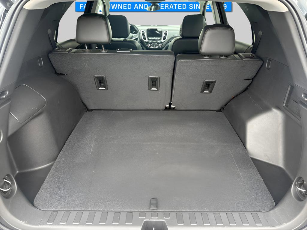 Used 2023 Chevrolet Equinox Premier image 12