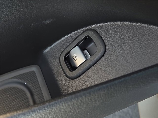 New 2026 Mercedes-Benz GLC 300 4MATIC image 21