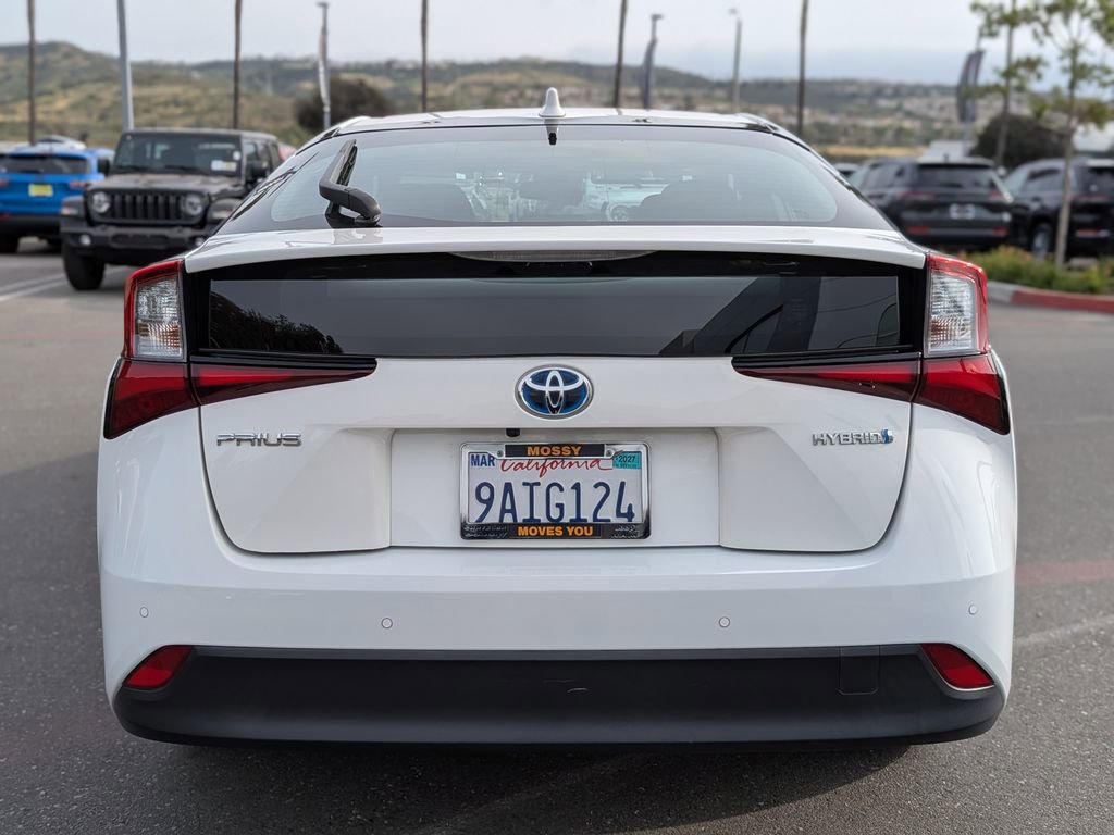 Used 2022 Toyota Prius LE image 4