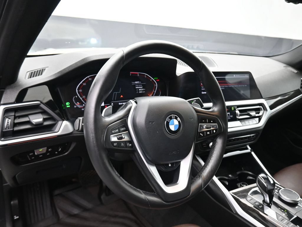 Used 2019 BMW 330i xDrive Sedan w/ Convenience Package AWD/4WD image 14