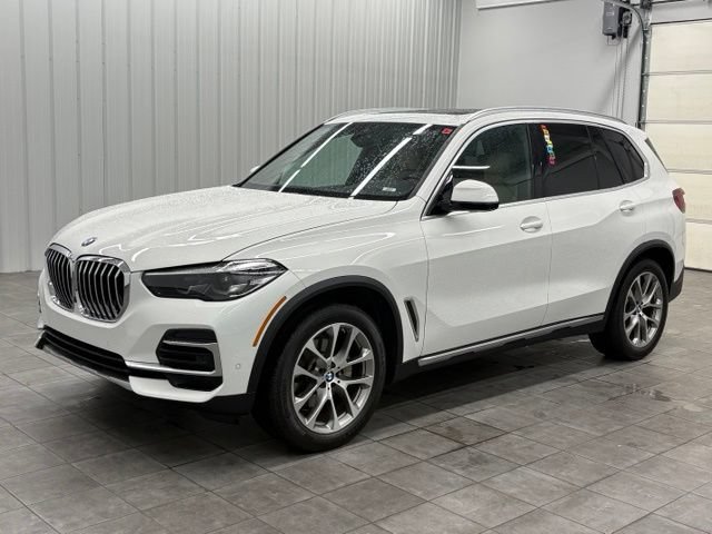 Used 2022 BMW X5 xDrive40i w/ Premium Package AWD/4WD image 5