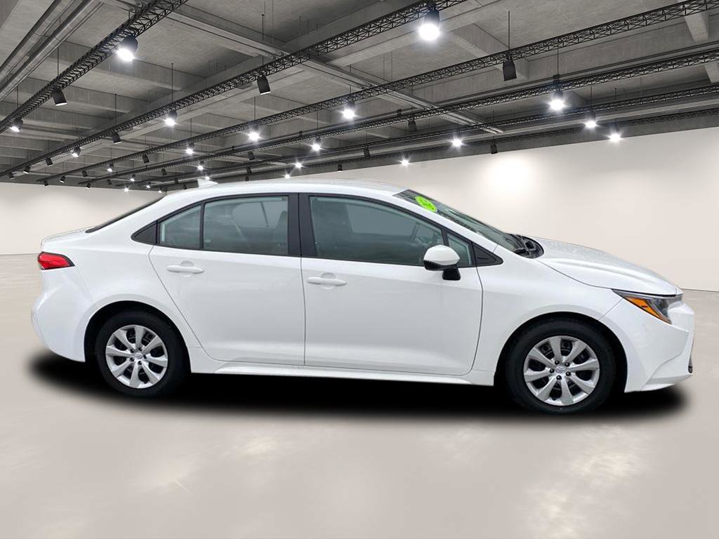 Used 2024 Toyota Corolla LE image 8