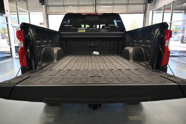 New 2026 Chevrolet Silverado 1500 ZR2 AWD/4WD image 8