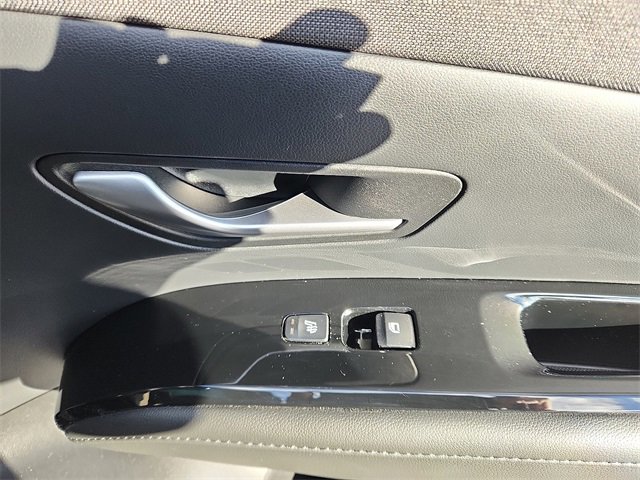 Certified 2023 Hyundai Tucson Limited image 31