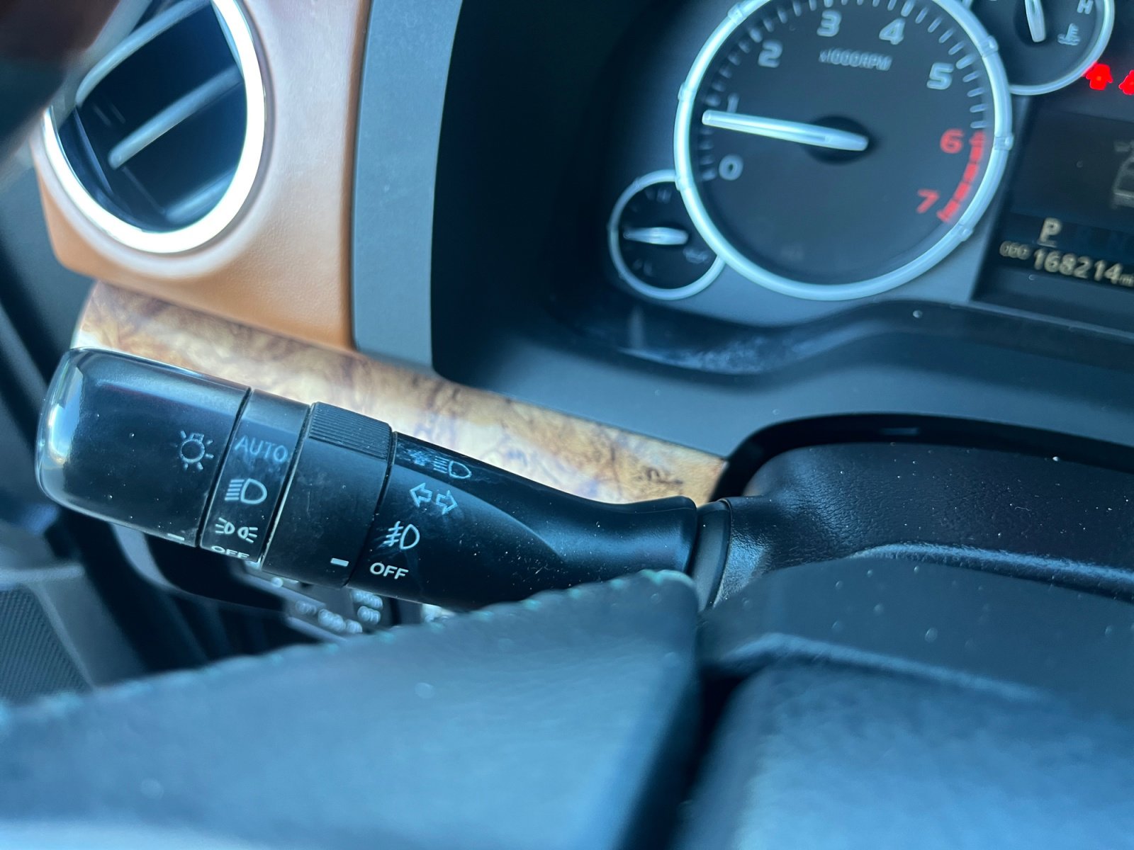 Used 2016 Toyota Tundra 1794 Edition image 12